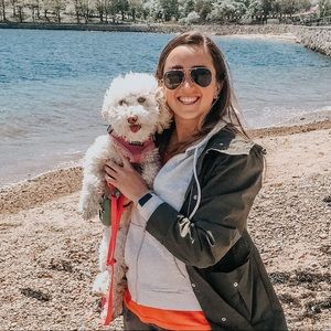 Meet your Posher, Julia